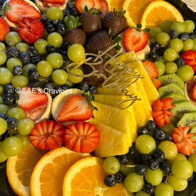Cheesecake & Fruit Platter 