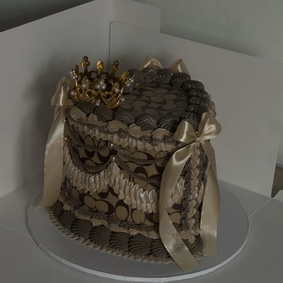 6in Cake 2 Layer 