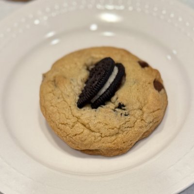 Cookies & Cream Cookie