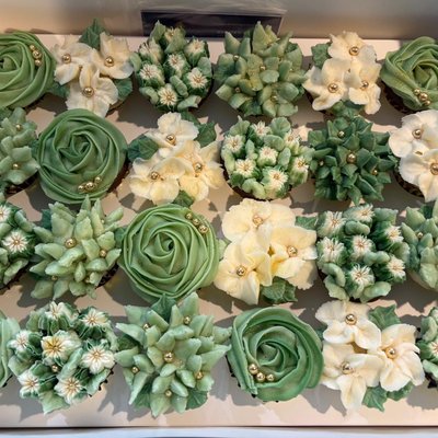 24 Signature Sage Green Mini Cupcakes 