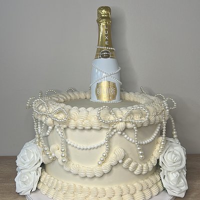 10” Customized Cakes