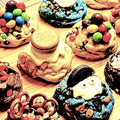 Bakery Box Assortment (12 Bakery Style Cookies)