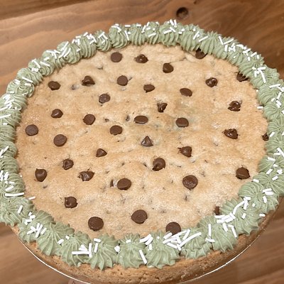 Custom Cookie Cakes
