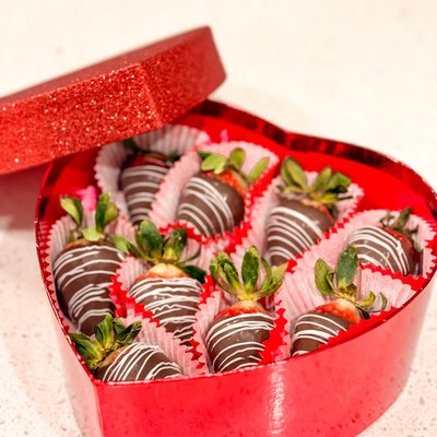 Valentines Chocolate Covered Strawberries
