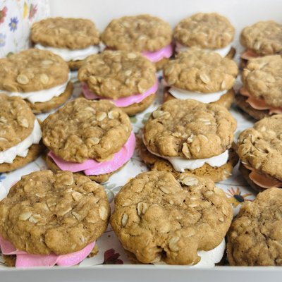 Oatmeal Cream Cookies- Minis