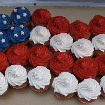 Pull Apart Cupcake Cake - 24 Cupcakes Minimum 