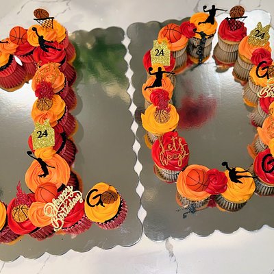 Double Digit Pull Apart Cupcakes