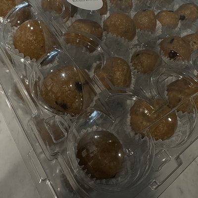 SAMPLER 12 Items 