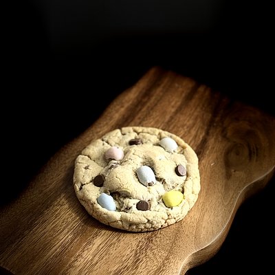 Jumbo Cadbury Egg Chocolate Chip 