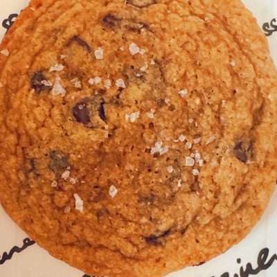 Brown Butter Chocolate Chip And Sea Salt Cookies, Family box of 10