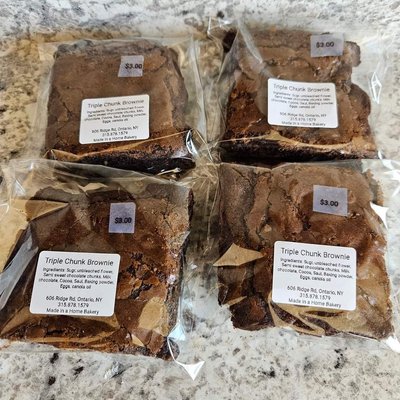 Triple Chocolate Chunk Brownies 