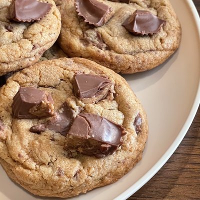 Reese’s Chocolate Chip Cookie