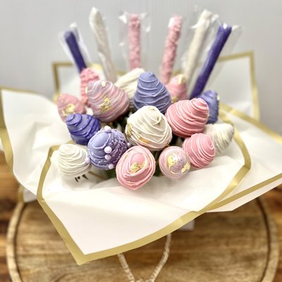 Chocolate Covered Strawberry Bouquet (SM)