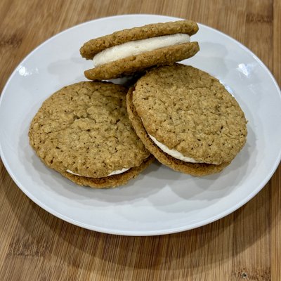 Oatmeal Cream Pies