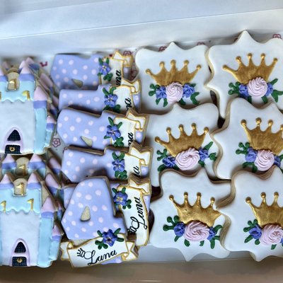 Princess Cookies (1 Dozen) *Read Set Details  