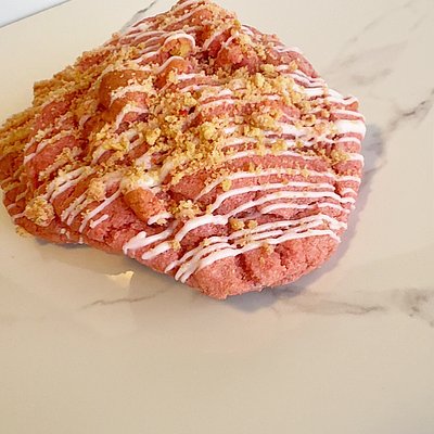 1 Dozen Strawberry Crunch Cookies