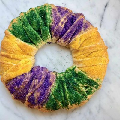 Large Sized King Cake 
