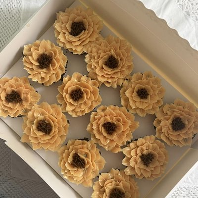 Gluten Free Sunflower Floral Cupcakes