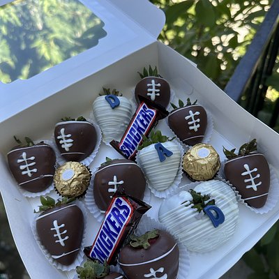 A dozen “papa” or “dad” berries 