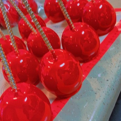 Dozen Candy Apples-Decorations Is Extra