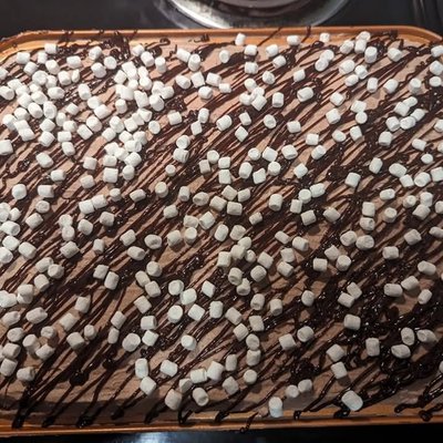 Hot Chocolate Poke 
