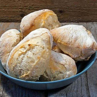 Sourdough Breakfast Rolls With Sesame Seeds 
