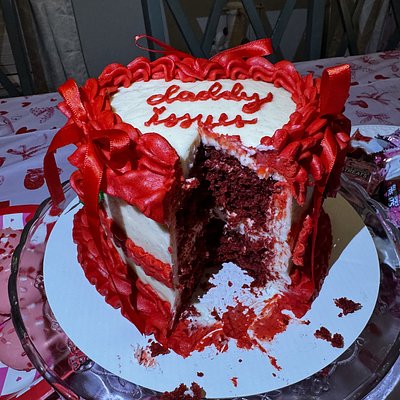 Custom Cake 🍰 