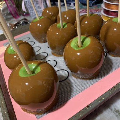 Caramel Apples
