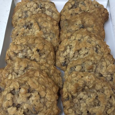 Oatmeal Raisin Cookies