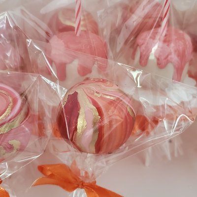 Sunrise Swirl Cake Pop