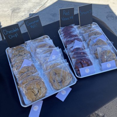 Jumbo Cookies! (12 Pack)