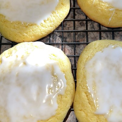 Lemon With Lemon Glaze
