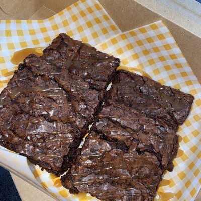 Sourdough Fudge Brownies w/ caramel