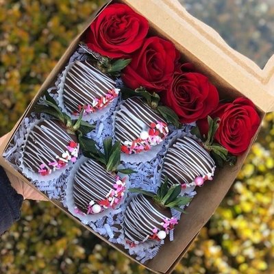 Petite Bloom Box 