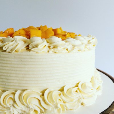 Mango Cake (Seasonal) 