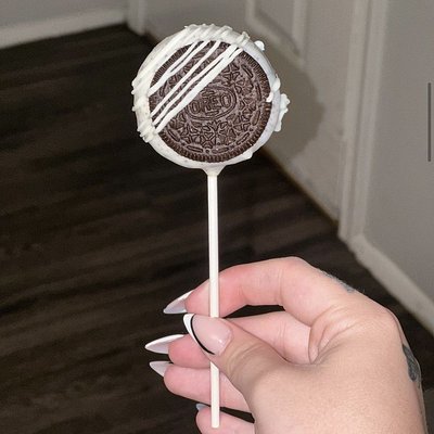 Cookies And Cream Cake Pops
