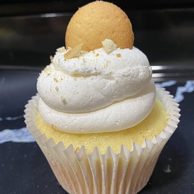 Banana Cream Cupcake 