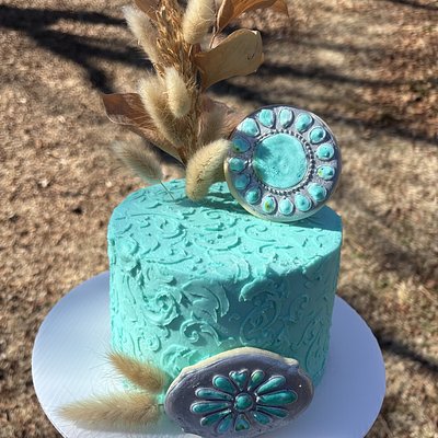 6 Inch Round Cakes