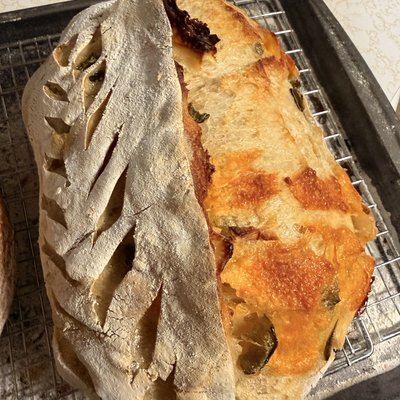 Haus Fire | jalapeño cheddar loaf