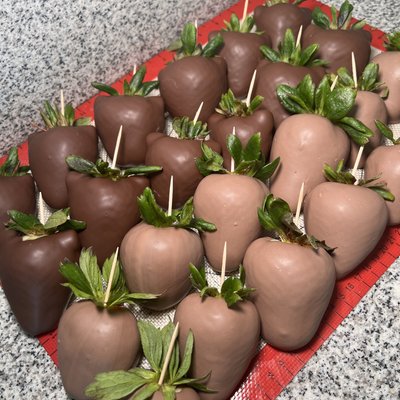 Chocolate Covered Strawberries 