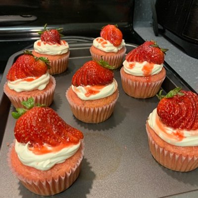 Double Strawberry Cupcakes (12)