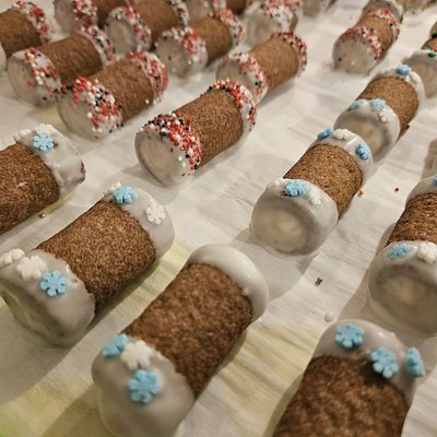 Chocolate horns, dozen