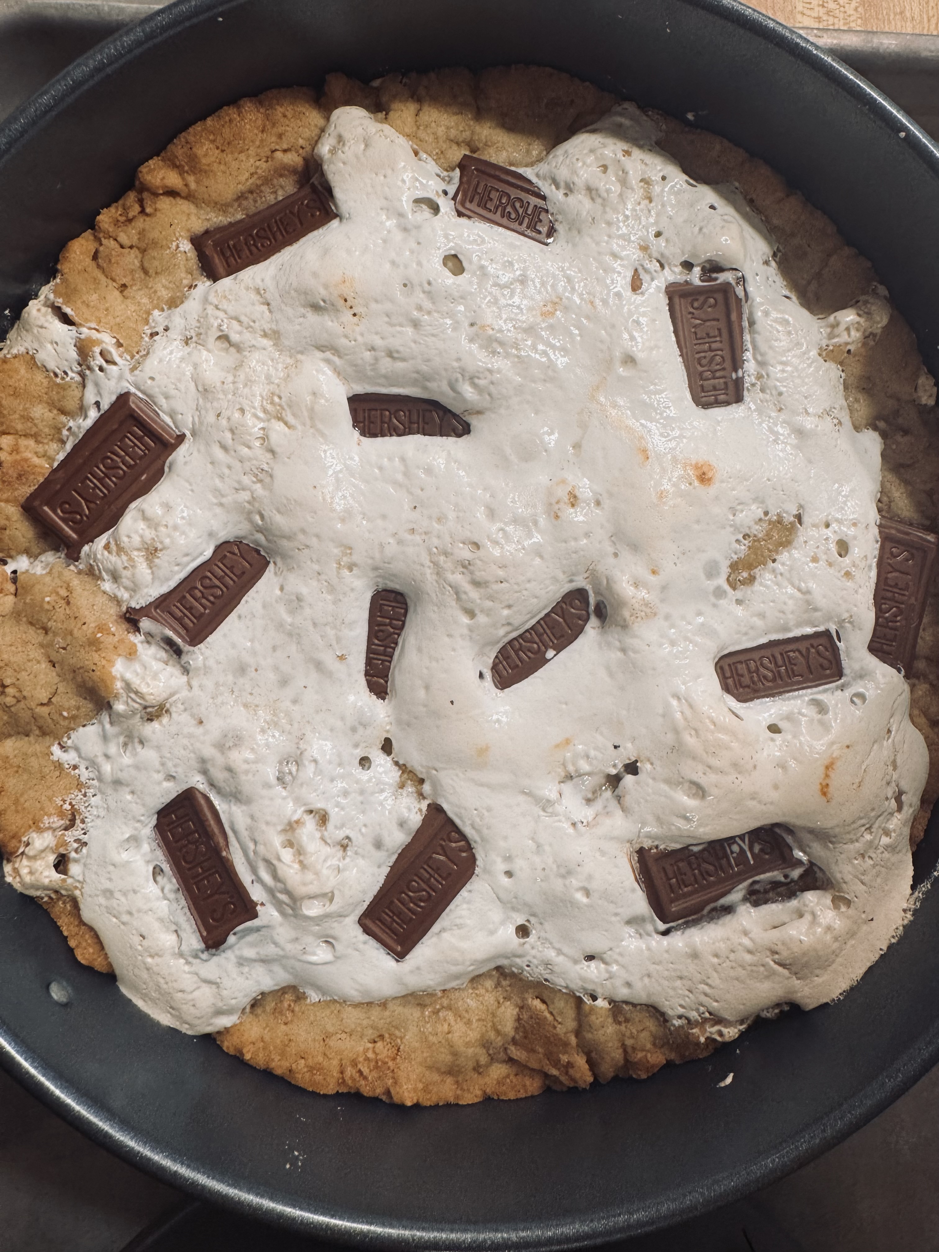 S’mores Cookie Cake