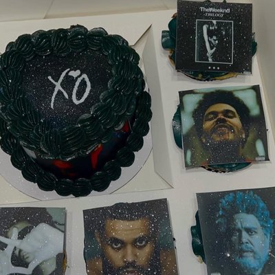  Celebration Box; Cake & 5 Cupcake  Box