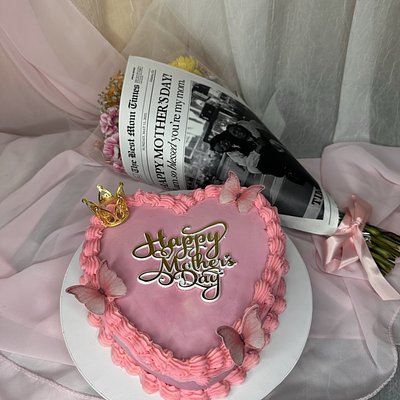 Mother’s Day Heart Cake & Custom Bouquet Bundle