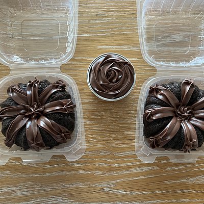 Build Your Own Cake Flight 