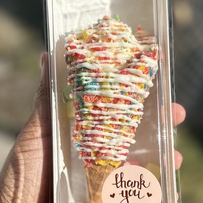 Fruity pebble cheesecake cone