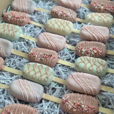 Cakesicles