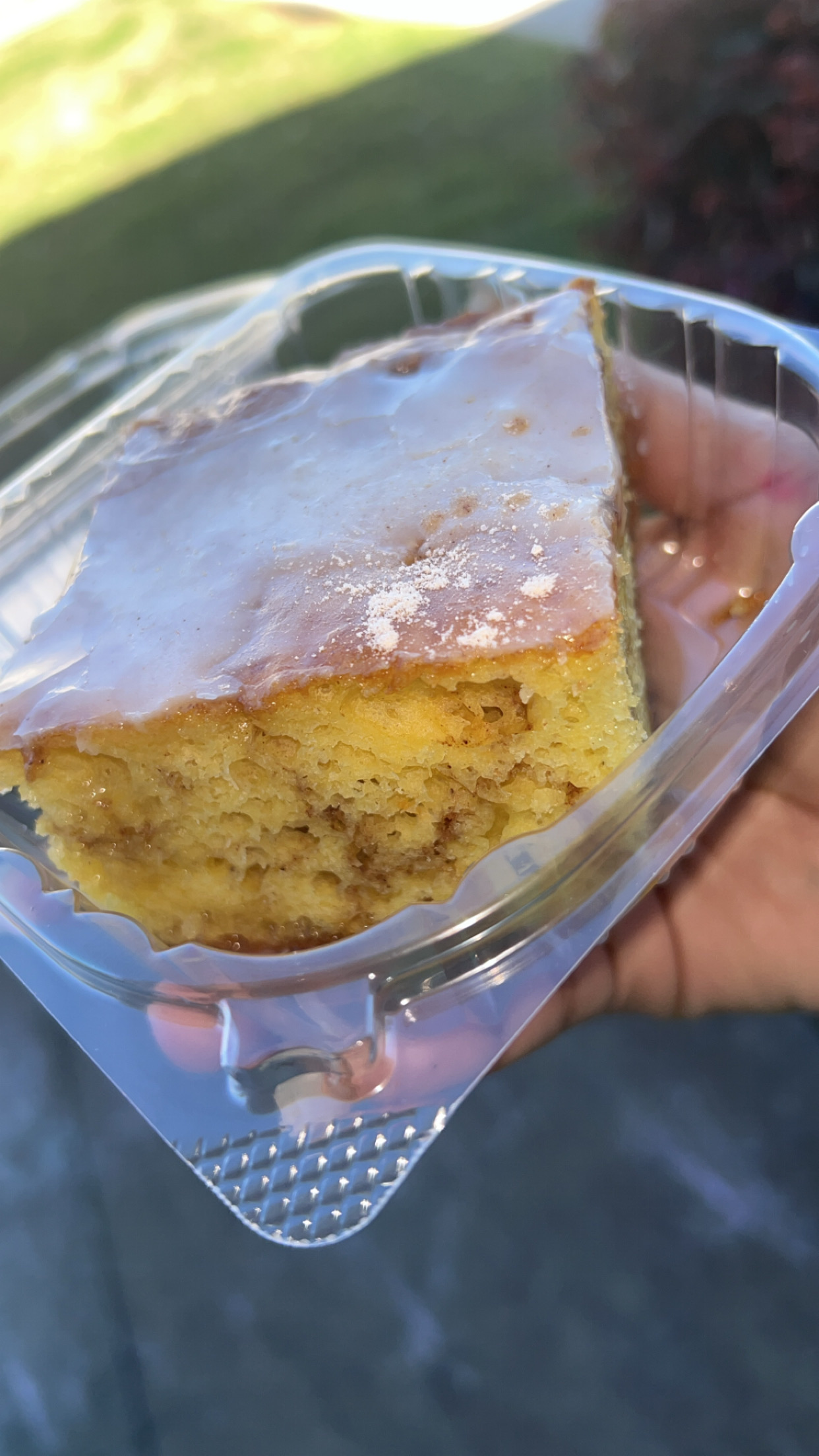 Honey Bun Cake