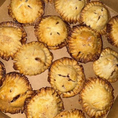 Mini Apple Pies 🥧 